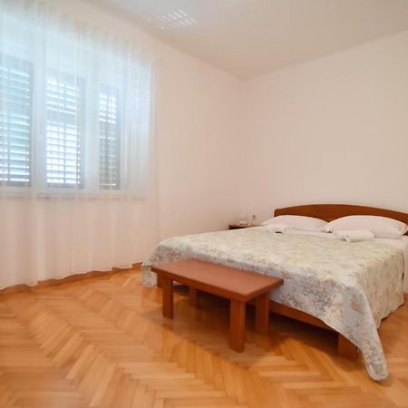 Apartmani Badurina - Crnika 룬 외부 사진
